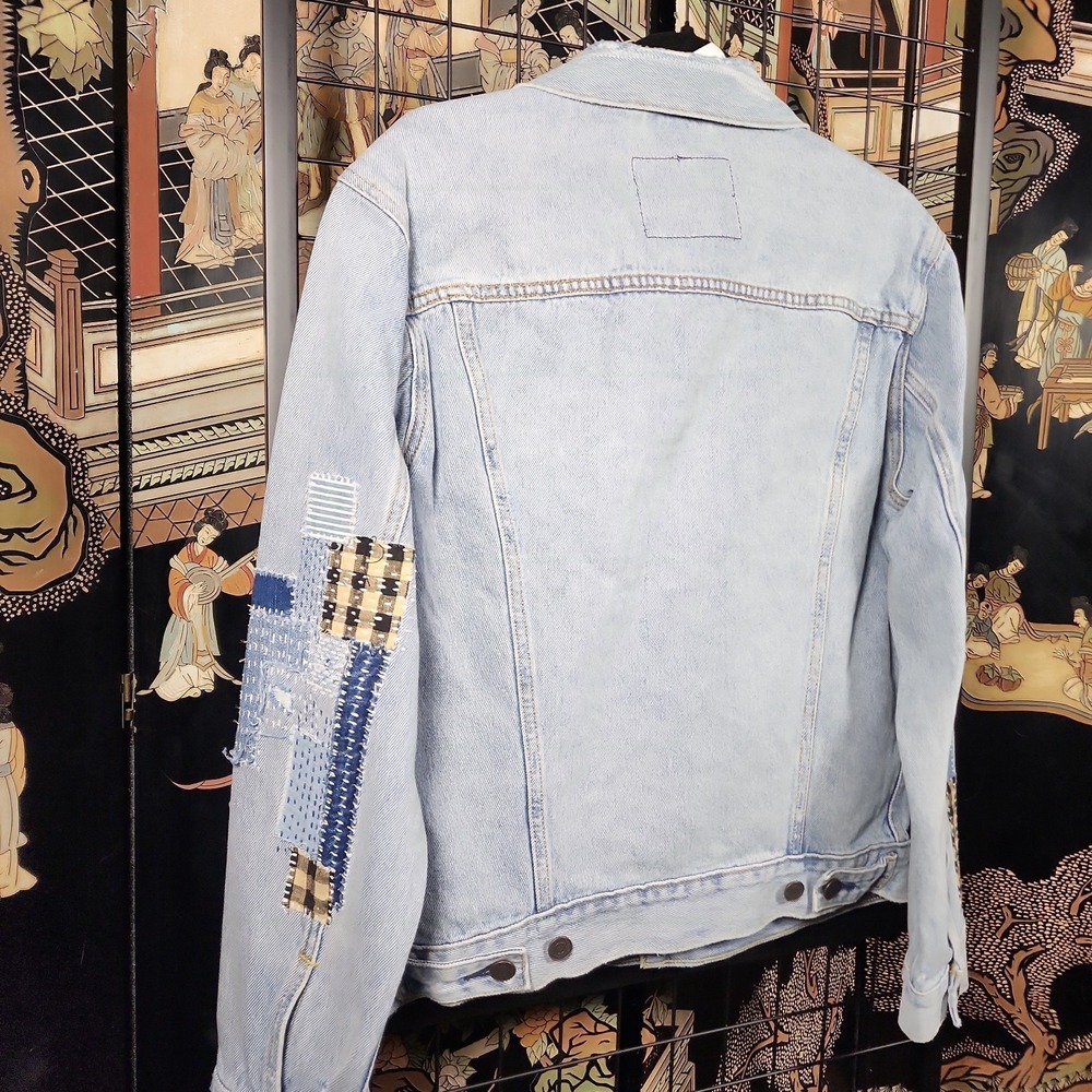 The Levi's Premium Sashiko Stitch Patchwork Trucker Jacket (Style #723340789) S - Picture 6 of 8
